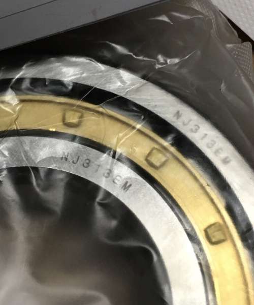 NJ313EM New Cylindrical Roller Bearing NJ313EM New Cylindrical Roller Bearing