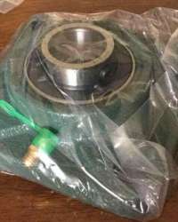 UCF204-20 20 mm Dia Square Flange Bearing 